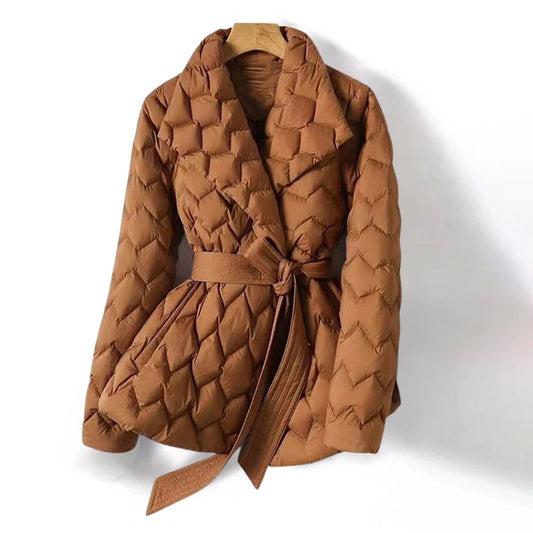 Chic Down Jacket | Women's Puffer Jacket with Tailored Waist 0