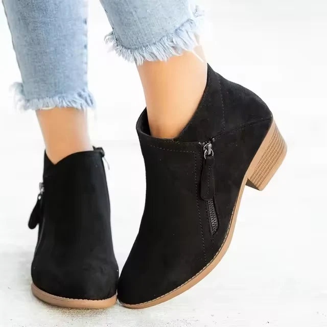 Wild Leather Chelsea Boots | Women’s Platform Side Zip 1